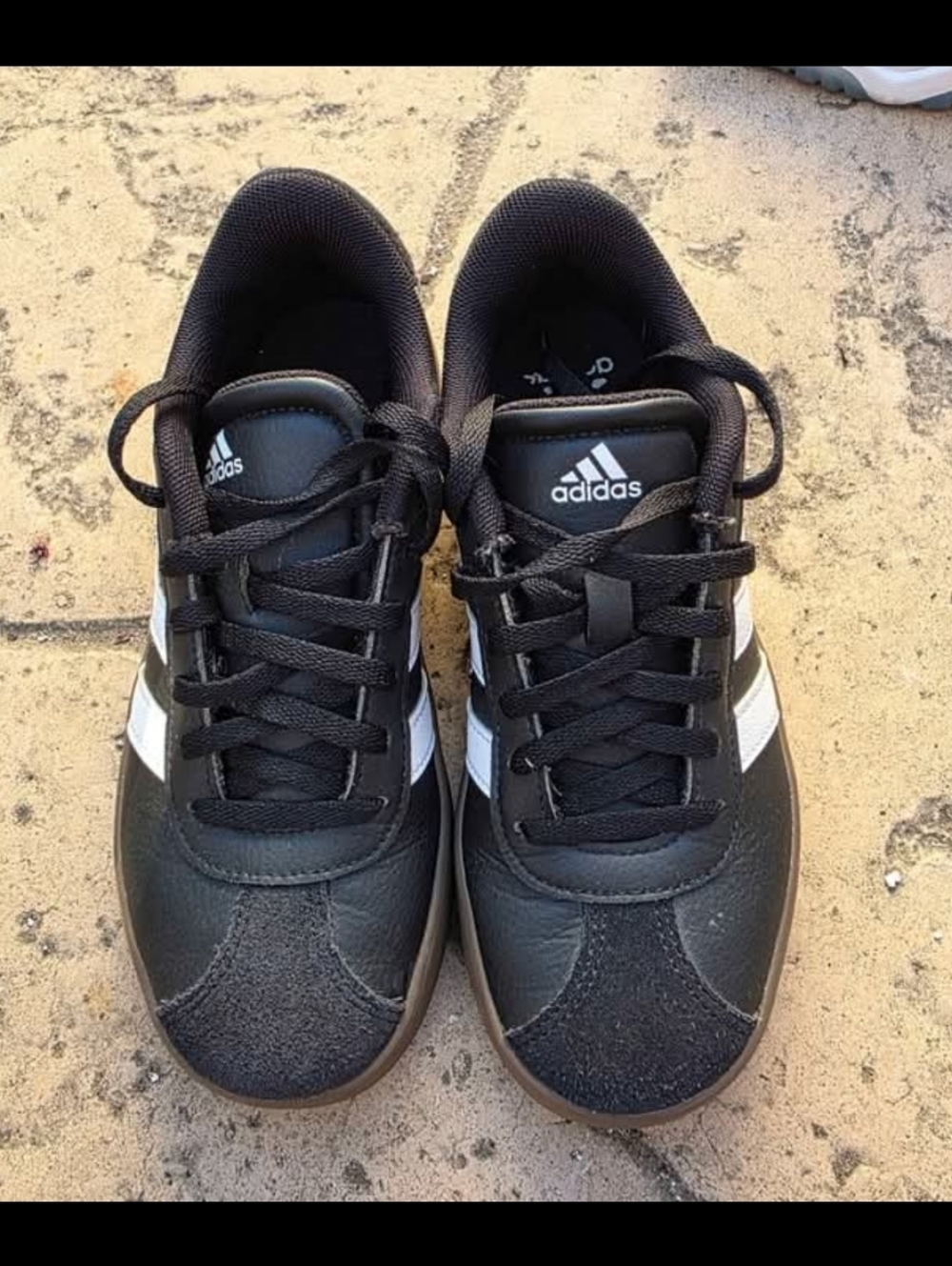 adidas Black & White Kid’s Low-Top Sneakers